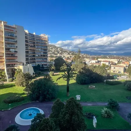 Marina Daire *