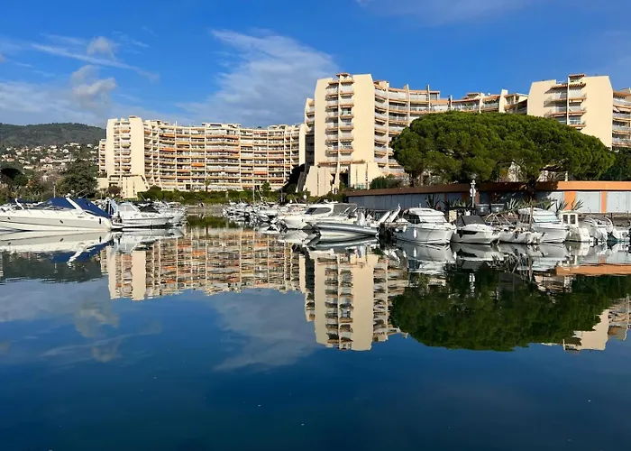 Marina Апартаменты *